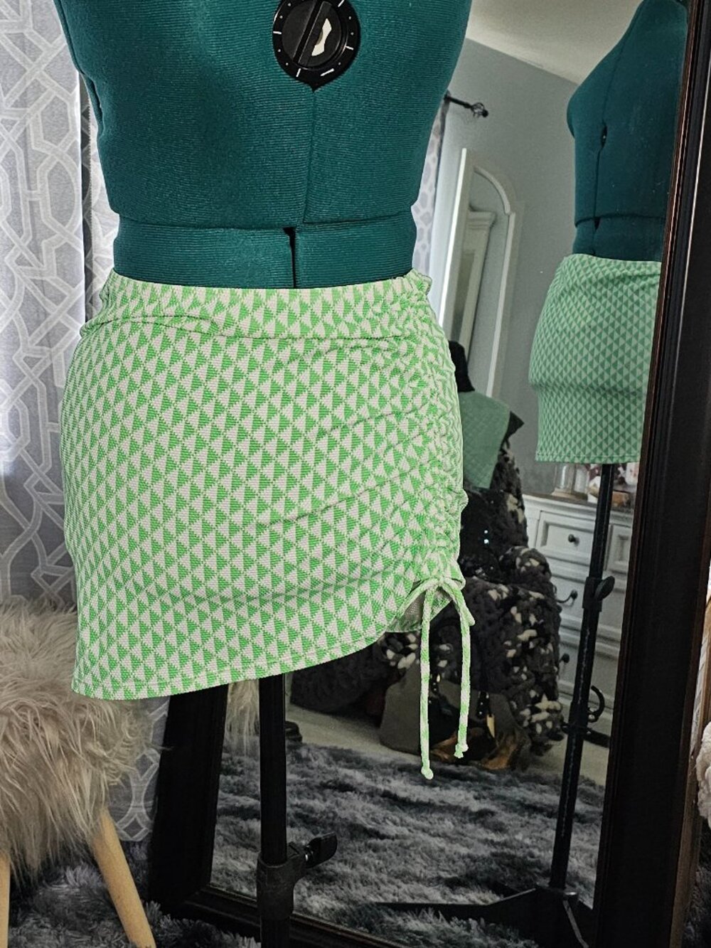 Jessica Simpson Green & White Cinch‑Side Swim Cover‑Up Skirt – Size S - NWT